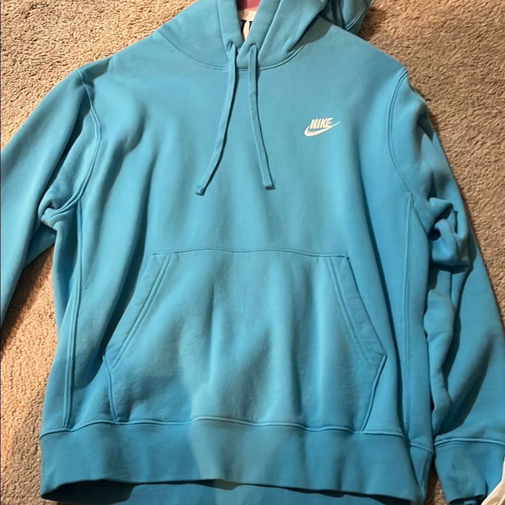 Nike Men's Light Blue Pullover Hoodie